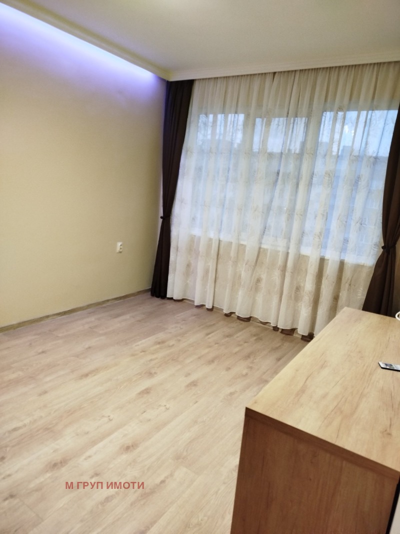 Продава  2-стаен град Пловдив , Кършияка , 50 кв.м | 55551768 - изображение [12]