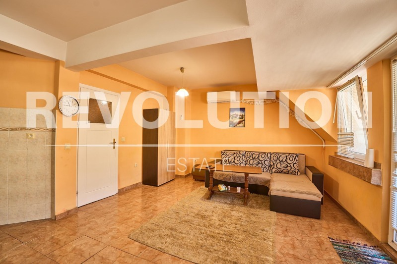En venta  1 dormitorio Plovdiv , Tsentar , 80 metros cuadrados | 25540333 - imagen [8]