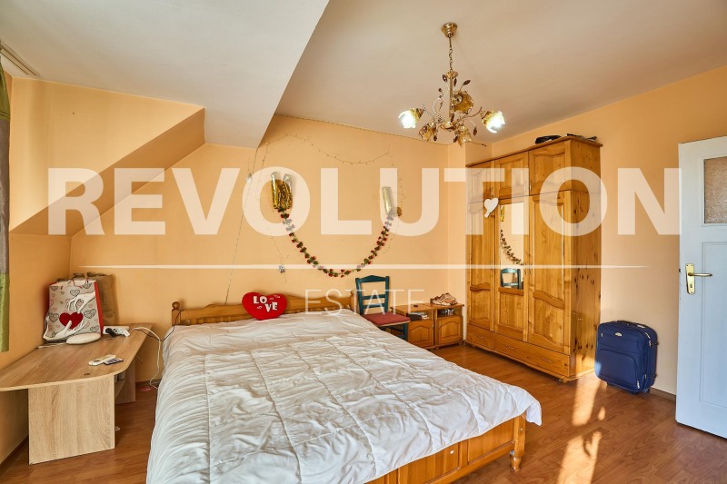En venta  1 dormitorio Plovdiv , Tsentar , 80 metros cuadrados | 25540333 - imagen [12]