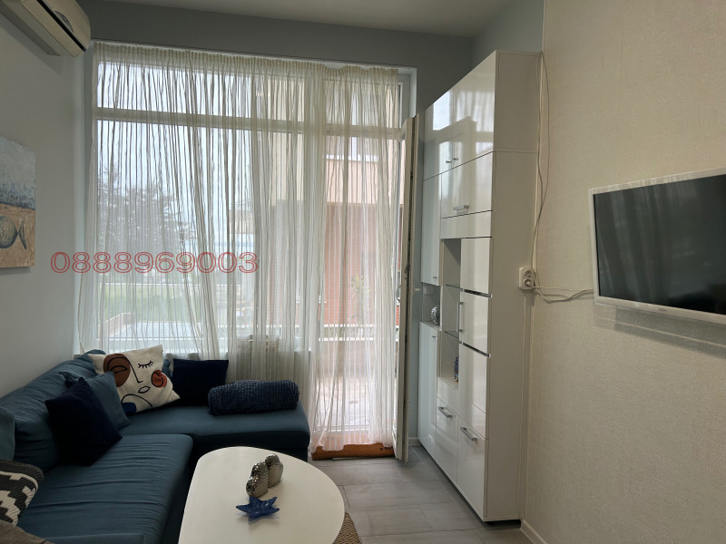 Продава 2-СТАЕН, гр. Бургас, Сарафово, снимка 2 - Апартаменти - 52783544