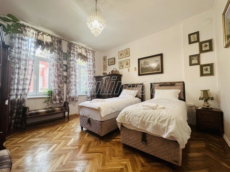 Продава  3-стаен град Варна , Гръцка махала , 120 кв.м | 56522022 - изображение [5]