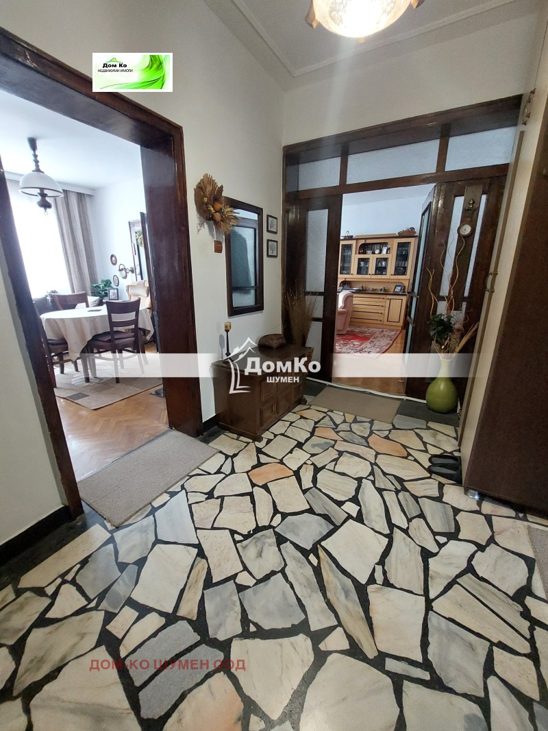 Продава ЕТАЖ ОТ КЪЩА, град Шумен, Математическа гимназия • 315000 лв. / 161056.94 € • 58975232 1