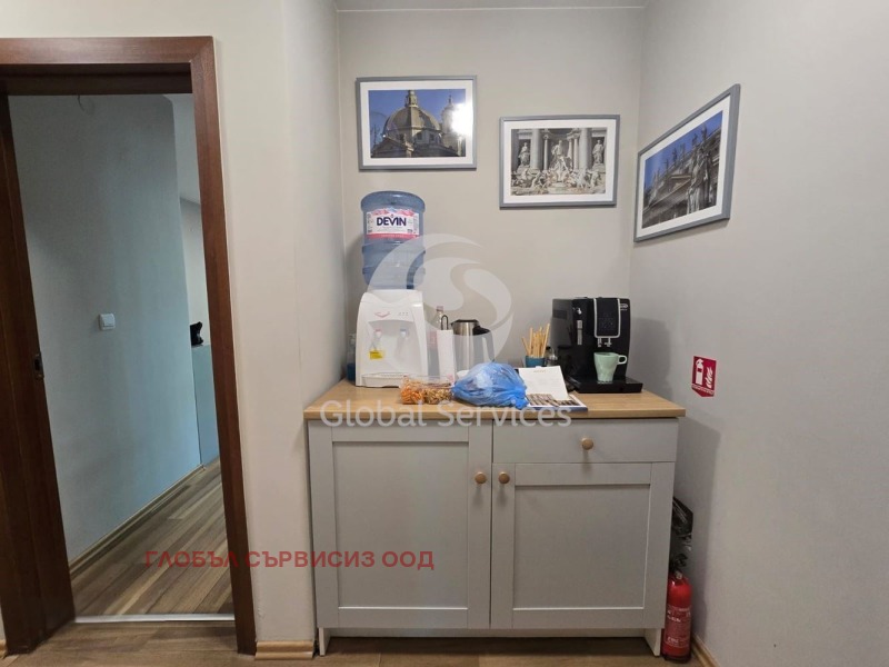 Продава 4-СТАЕН, гр. София, Хиподрума, снимка 2 - Апартаменти - 53587307