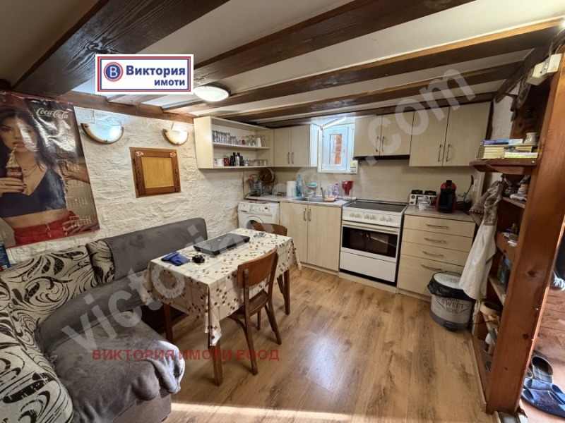 Продава КЪЩА, с. Добри дял, област Велико Търново, снимка 15 - Къщи - 52621243