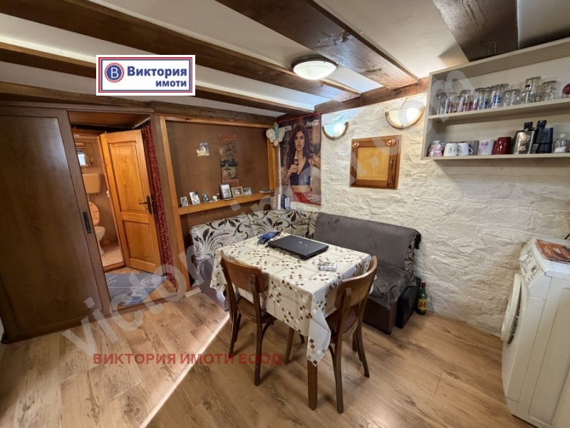 Продава КЪЩА, с. Добри дял, област Велико Търново, снимка 16 - Къщи - 52621243