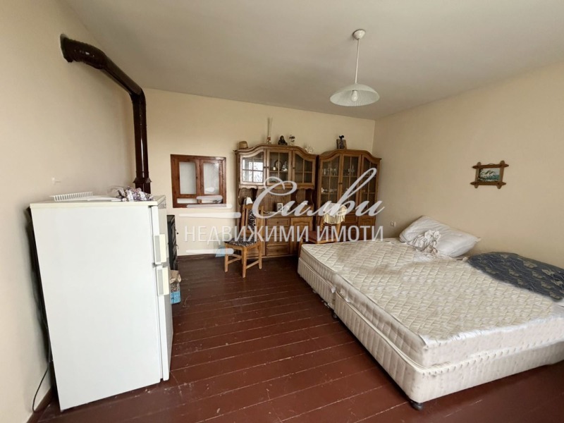 Продава КЪЩА, гр. Шумен, Дивдядово, снимка 4 - Къщи - 53233283