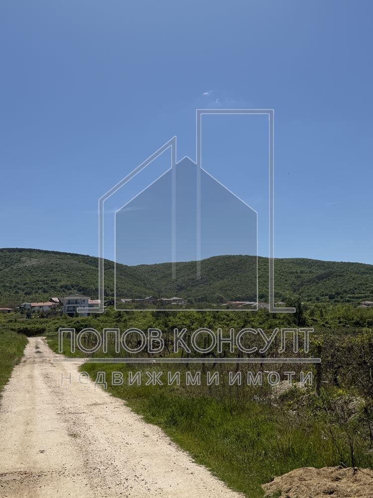Продава ПАРЦЕЛ, с. Марково, област Пловдив