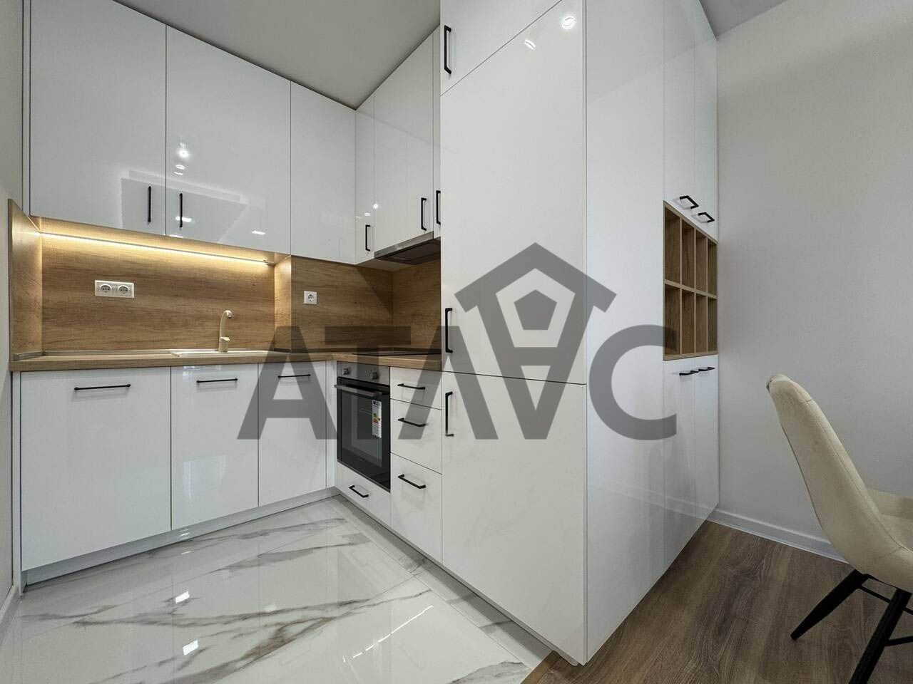 Продава 2-СТАЕН, гр. Пловдив, Остромила, снимка 2 - Апартаменти - 53286066