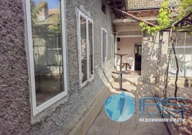 Casa Velino, región Shumen