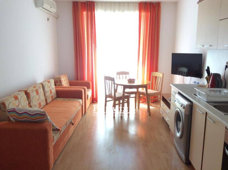 En venta  1 dormitorio región Burgas , k.k. Slanchev bryag , 54 metros cuadrados | 37619283