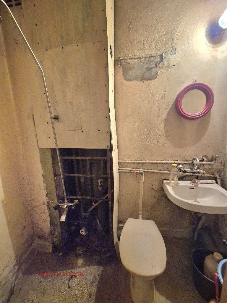 Продава 2-СТАЕН, гр. Перник, Изток, снимка 8 - Апартаменти - 52987622