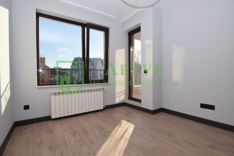 Продава 2-СТАЕН, гр. София, Център, снимка 2 - Апартаменти - 53070948