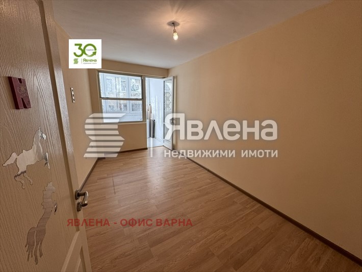 Продава МНОГОСТАЕН, гр. Варна, Спортна зала, снимка 3 - Aпартаменти - 49456134