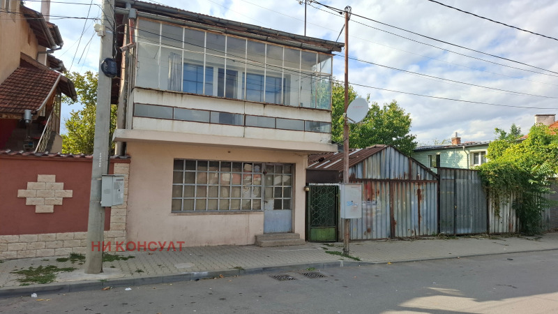 Продава КЪЩА, град София, Орландовци • 150000 € / 293374.50 лв. • 34573951 1