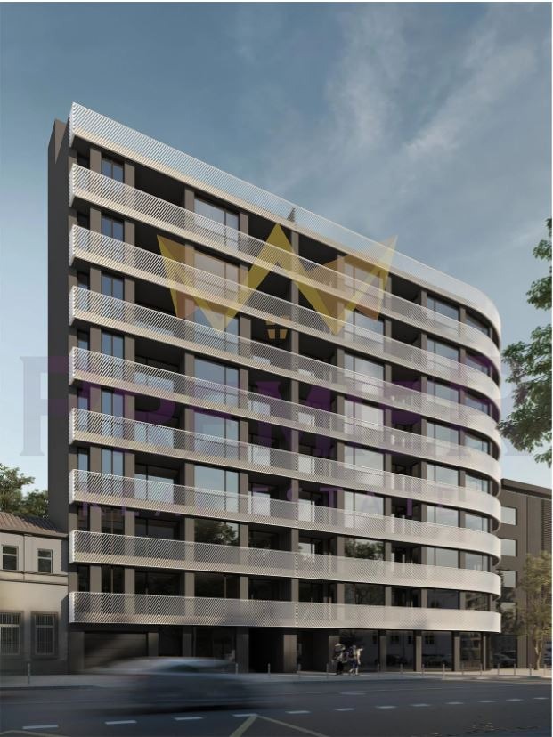 Продается  Магазин Варна , Гръцка махала , 690 кв.м | 93629068