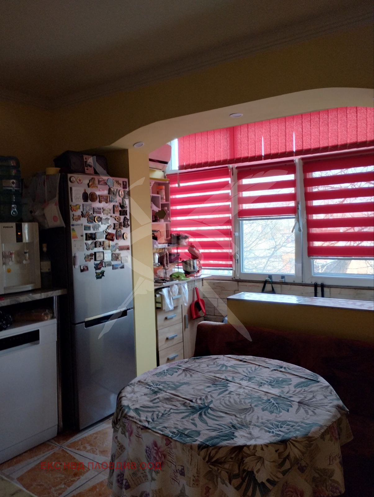 Продава 3-СТАЕН, гр. Пловдив, Кършияка, снимка 2 - Апартаменти - 54052787