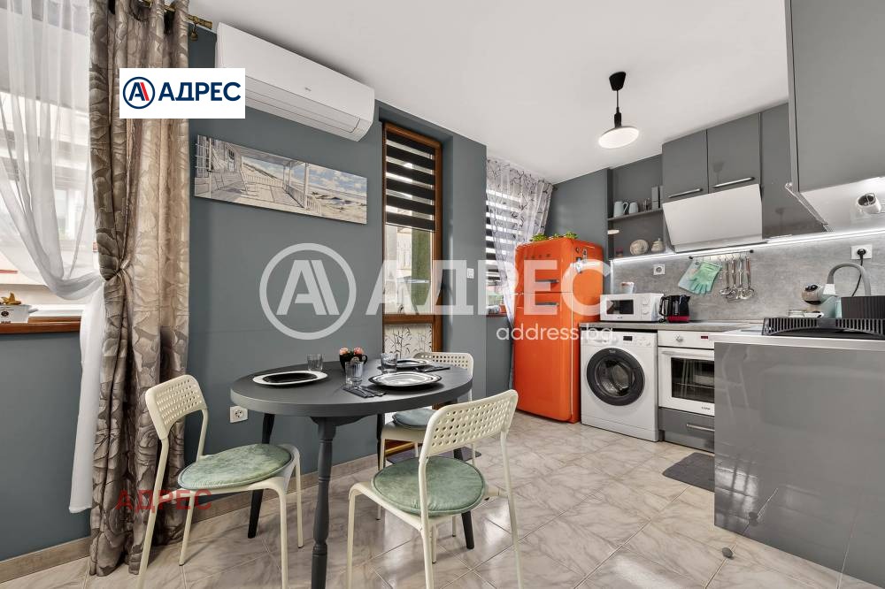 Продава МНОГОСТАЕН, гр. Варна, Център, снимка 8 - Апартаменти - 54135854