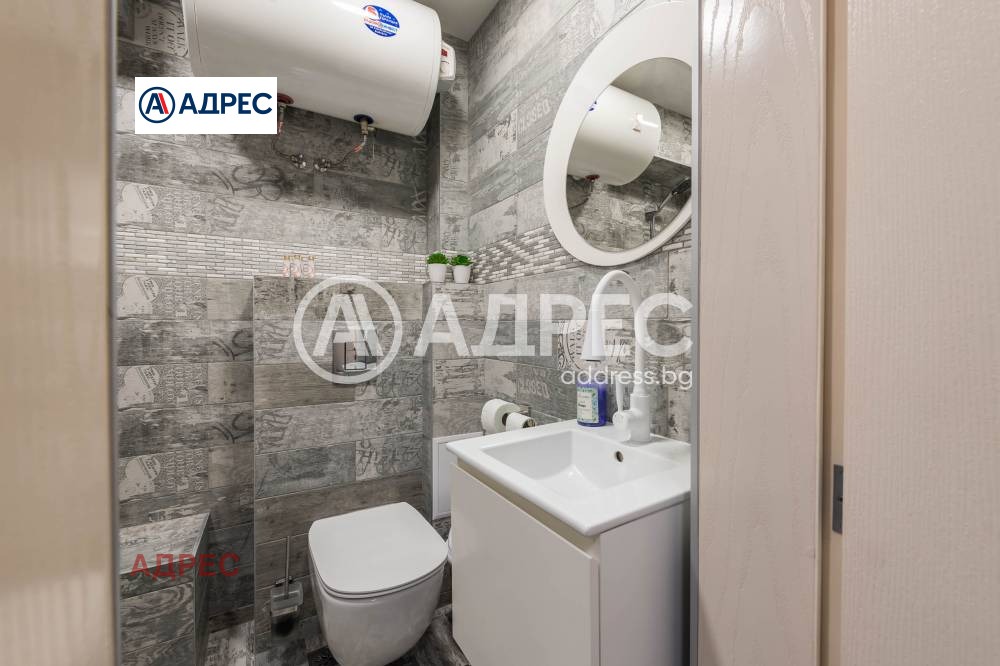 Продава МНОГОСТАЕН, гр. Варна, Център, снимка 13 - Апартаменти - 54135854