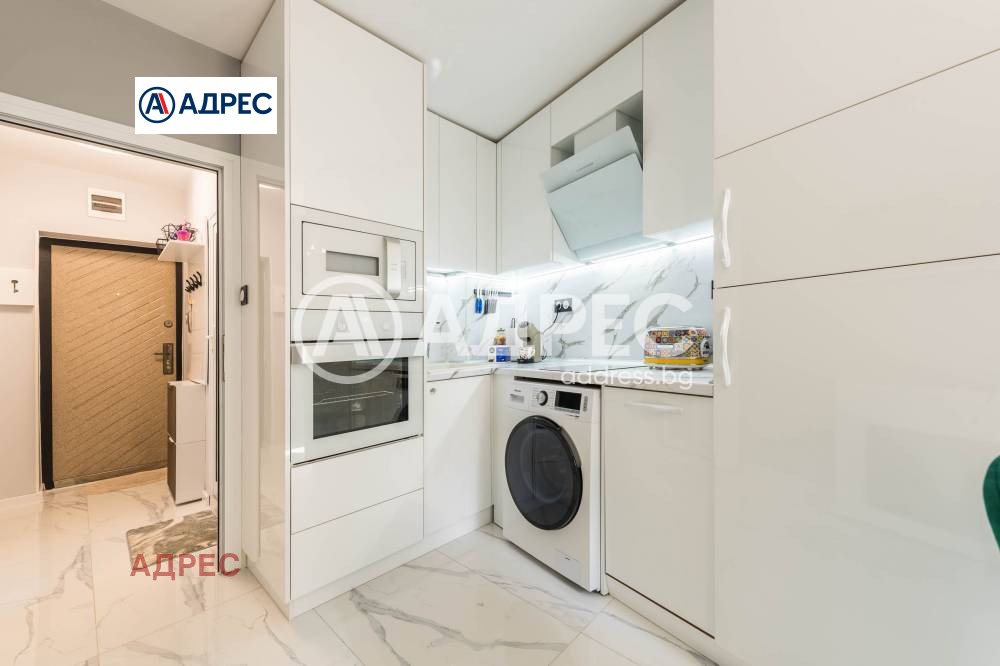 Продава МНОГОСТАЕН, гр. Варна, Център, снимка 7 - Апартаменти - 54135854