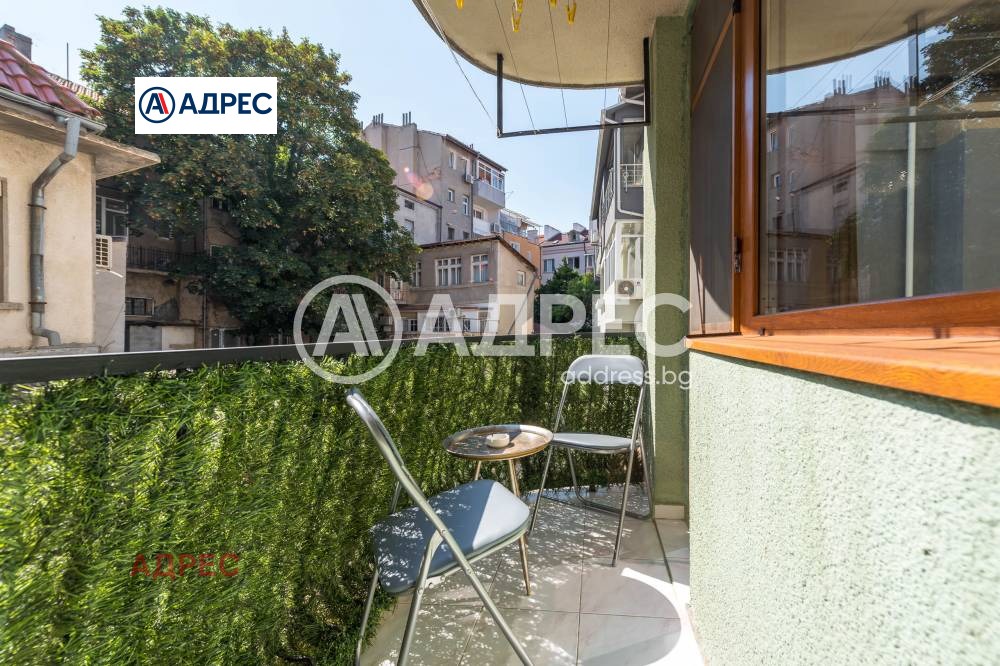 Продава МНОГОСТАЕН, гр. Варна, Център, снимка 6 - Апартаменти - 54135854