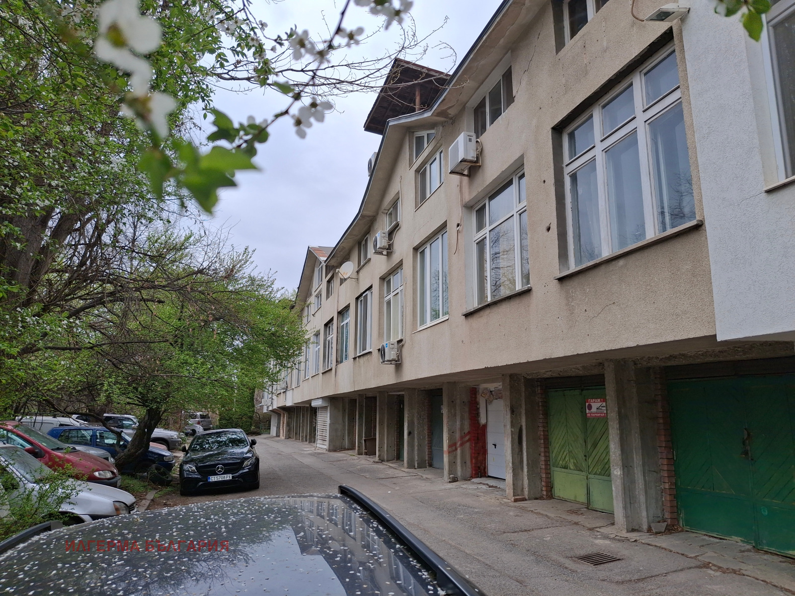 Продава ГАРАЖ, ПАРКОМЯСТО, гр. София, Младост 1