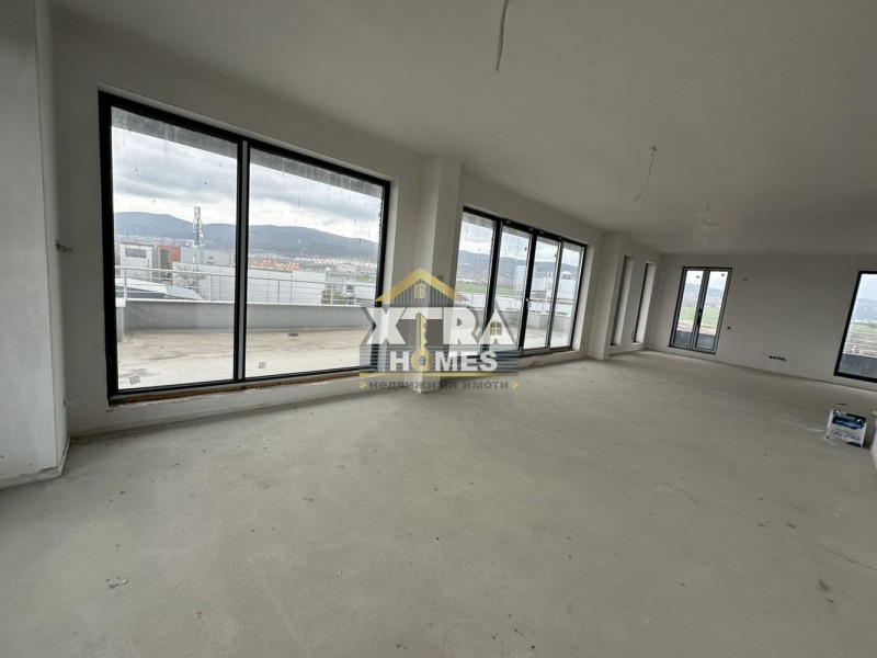 Продава МНОГОСТАЕН в град София, Горубляне - 550 кв.м / 1 210 000 € » 2 366 554.30 лв., ЕКСТРА ХОУМС
