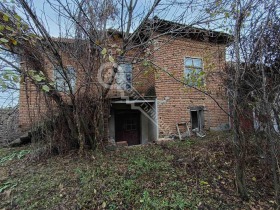 Продажба на имоти в с. Морава, област Велико Търново - изображение 2 