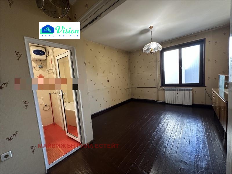 Продава  3-стаен град София , Център , 92 кв.м | 98411462