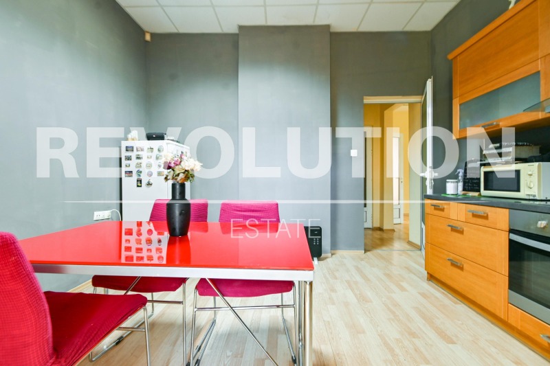 Продава  Многостаен град София , Център , 154 кв.м | 15738978 - изображение [3]