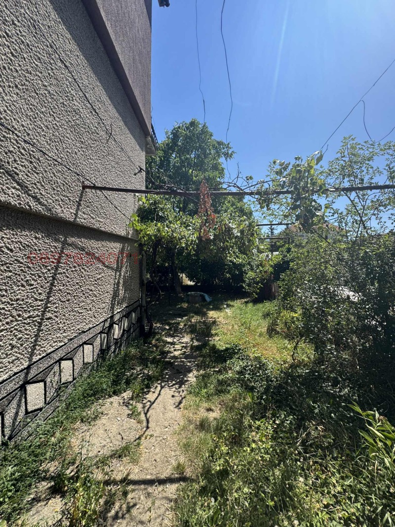 Продава ЕТАЖ ОТ КЪЩА, гр. София, гр. Банкя, снимка 2 - Етаж от къща - 53156010