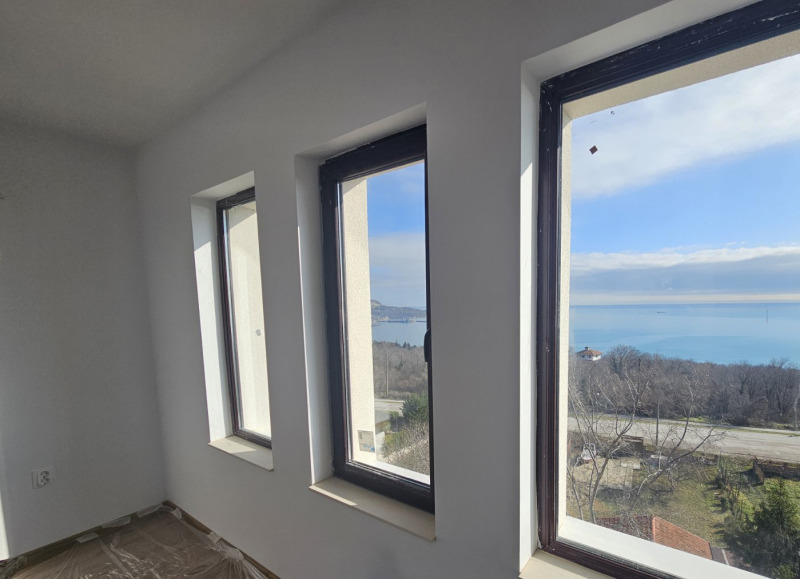 Продава КЪЩА, гр. Балчик, област Добрич, снимка 8 - Къщи - 47765675