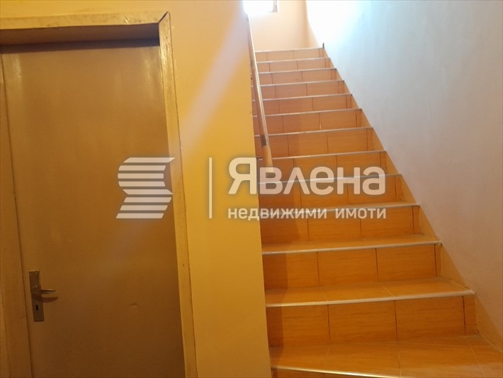 Продава КЪЩА, с. Малки Воден, област Хасково, снимка 10 - Къщи - 53979814