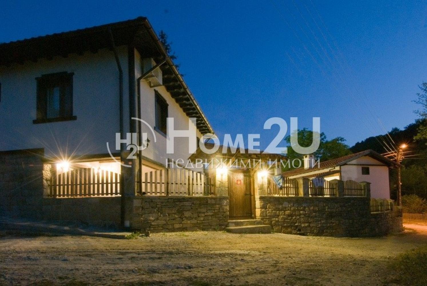 Продава ХОТЕЛ, с. Радевци, област Габрово, снимка 4 - Хотели - 54767190