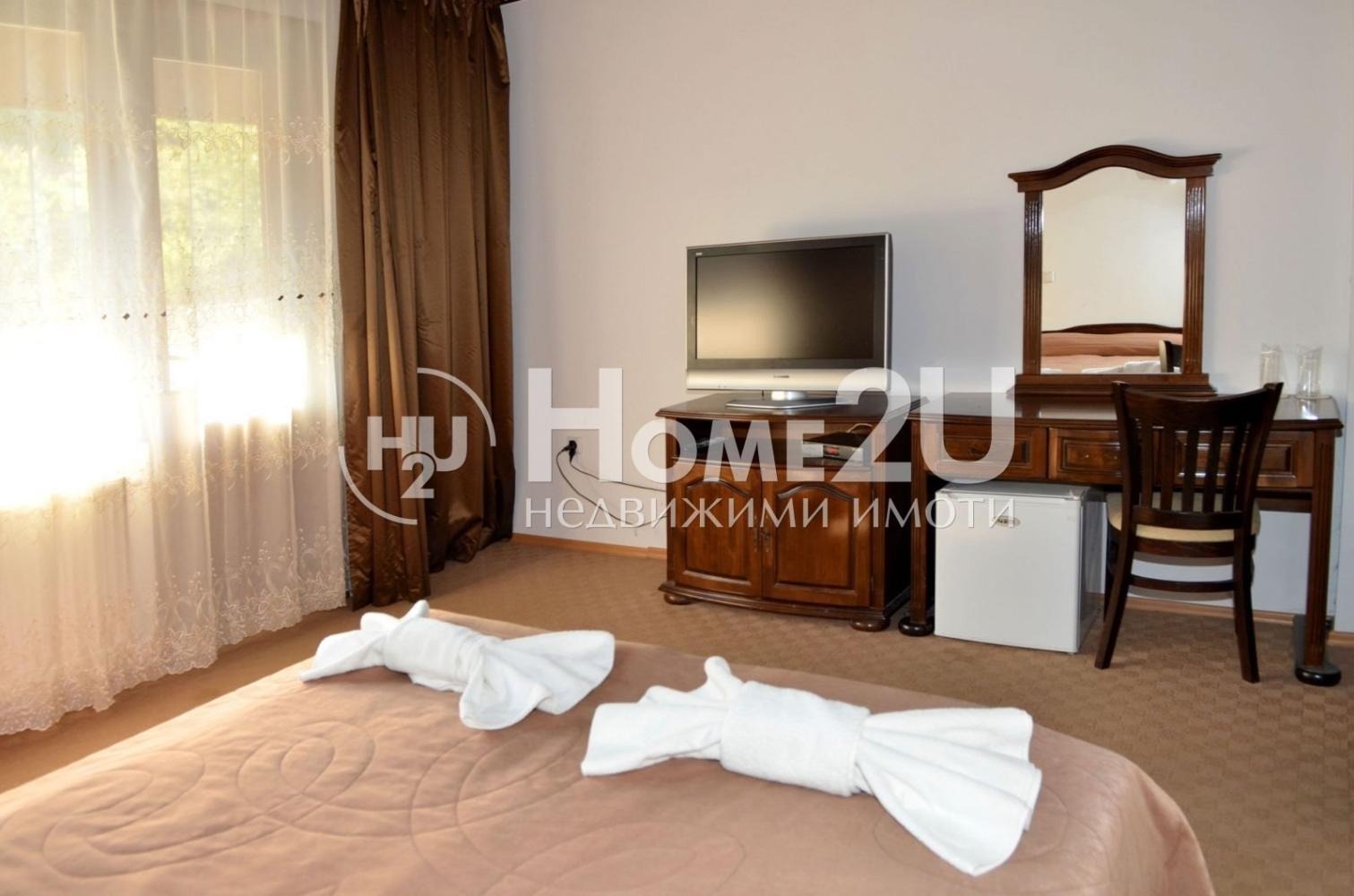 Продава ХОТЕЛ, с. Радевци, област Габрово, снимка 8 - Хотели - 54767190
