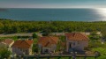 Продава КЪЩА, област Добрич, гр. Балчик • 175000 € / 342270.25 лв. • 95909568 4