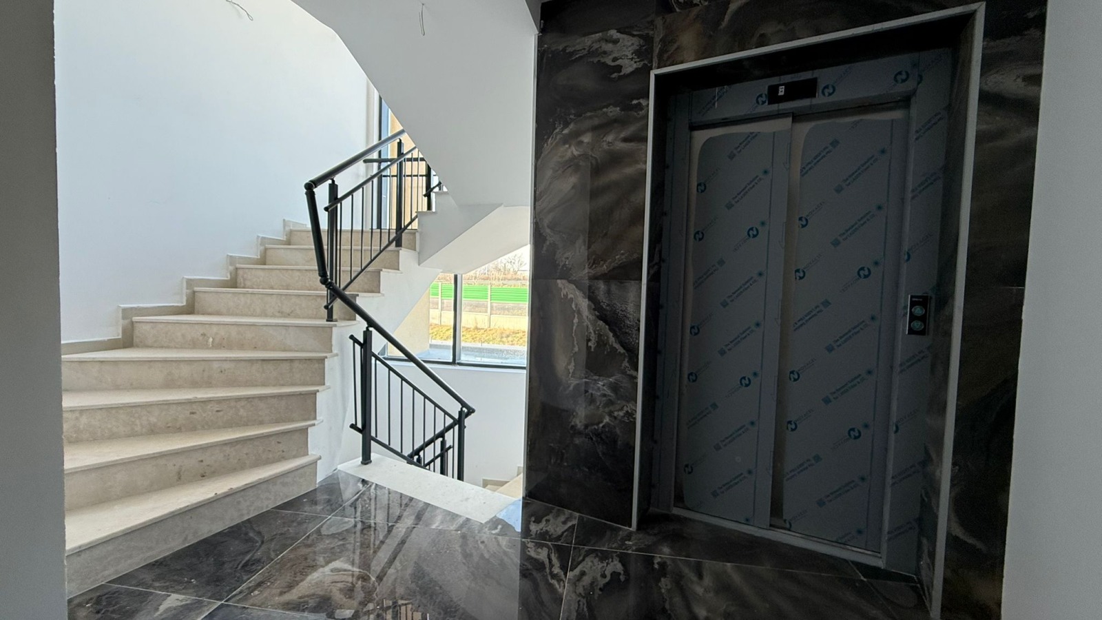 ������� 2-����� | Imot.bg � ����������� 8