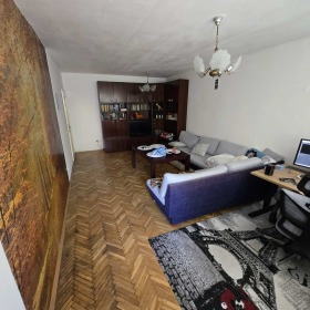 2 quartos Idealen centar, Pleven 3