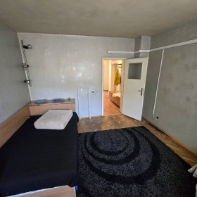 2 quartos Idealen centar, Pleven 5