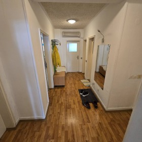 2 quartos Idealen centar, Pleven 13