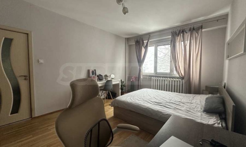 De vânzare  1 dormitor Sofia , Sveta Troița , 64 mp | 36416799 - imagine [8]