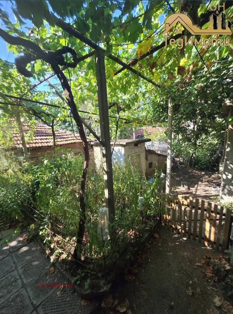 Продава ЕТАЖ ОТ КЪЩА, гр. Стара Загора, Аязмото, снимка 2 - Етаж от къща - 53324983