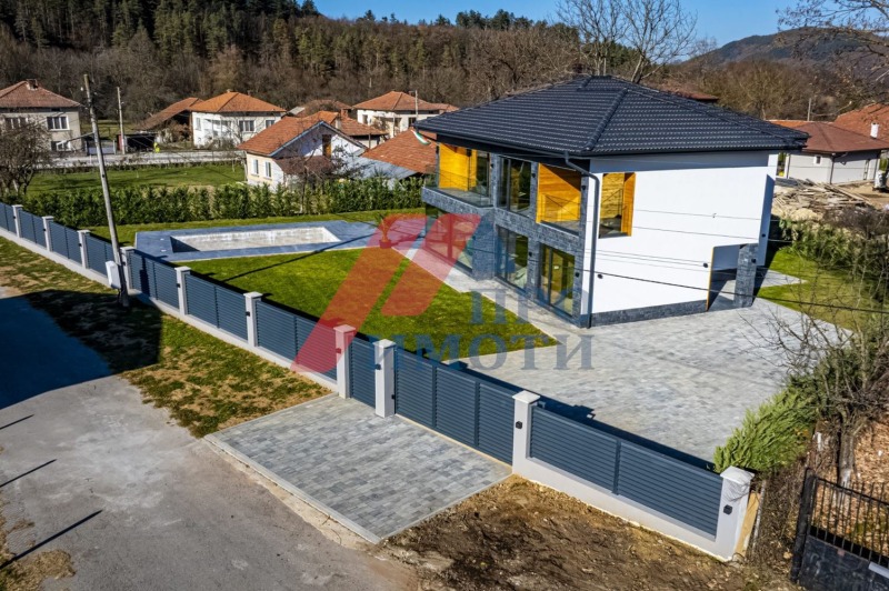 Till salu  Hus Pleven , Sjirok centar , 310 kvm | 62117013