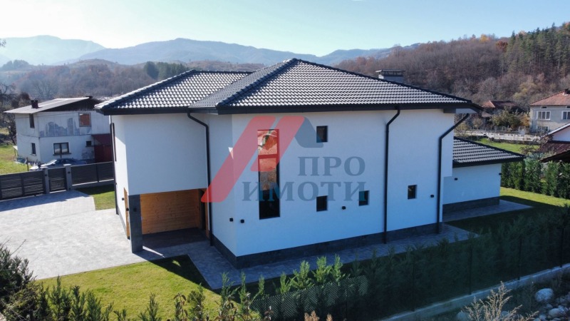 Till salu  Hus Pleven , Sjirok centar , 310 kvm | 62117013 - bild [6]