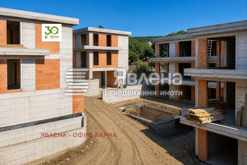 Продава КЪЩА, гр. Варна, м-т Долна Трака, снимка 9 - Къщи - 55534016
