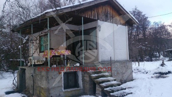Продава ПАРЦЕЛ, с. Кръстевич, област Пловдив
