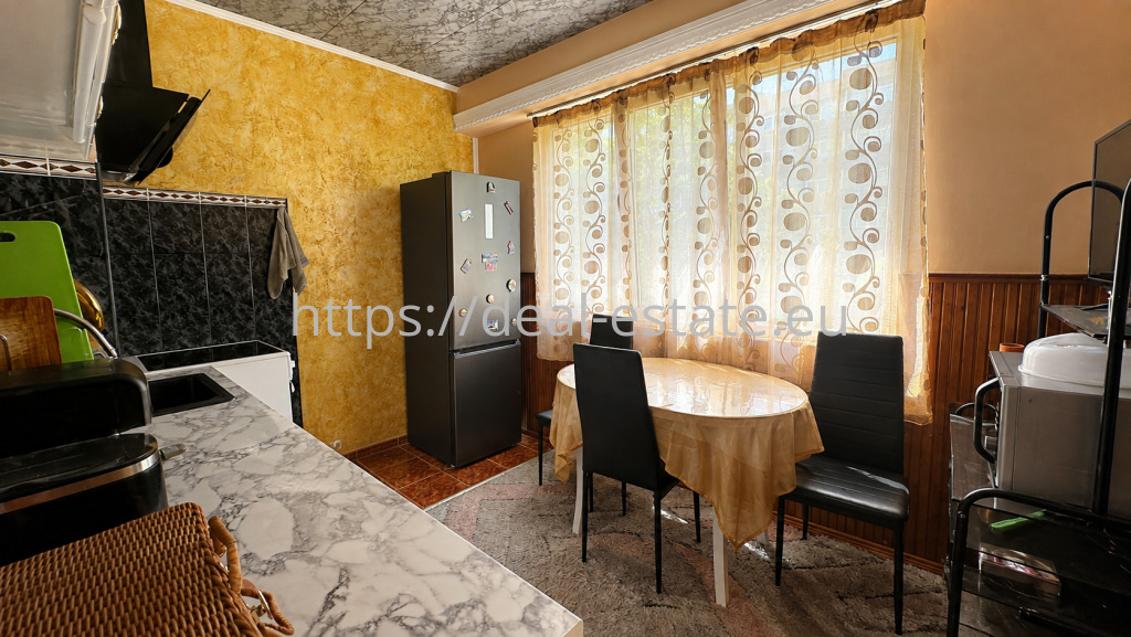 Продава 3-СТАЕН, гр. Благоевград, Струмско, снимка 8 - Апартаменти - 55627709