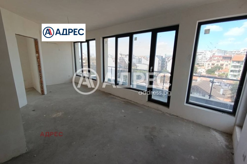 Продава 2-СТАЕН, град Варна, Погреби • 135000 € / 264037.05 лв. • 73429650 1