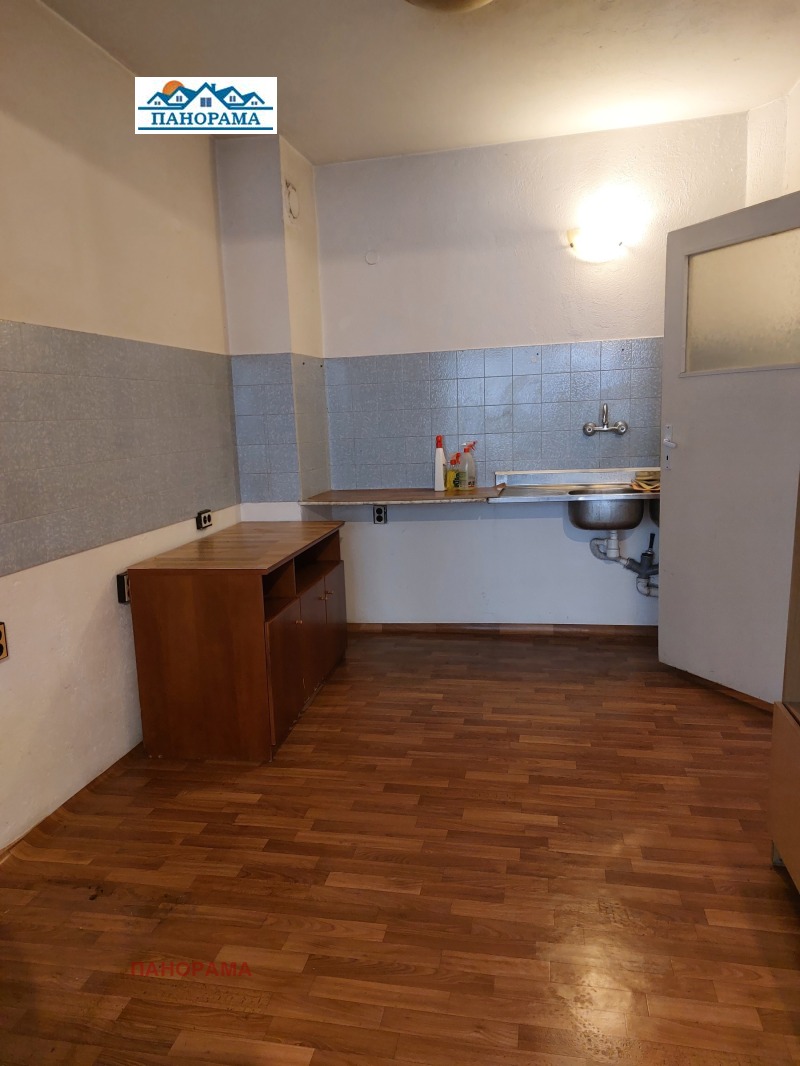 For Sale  2 bedroom Plovdiv , Tsentar , 115 sq.m | 58217834 - image [2]