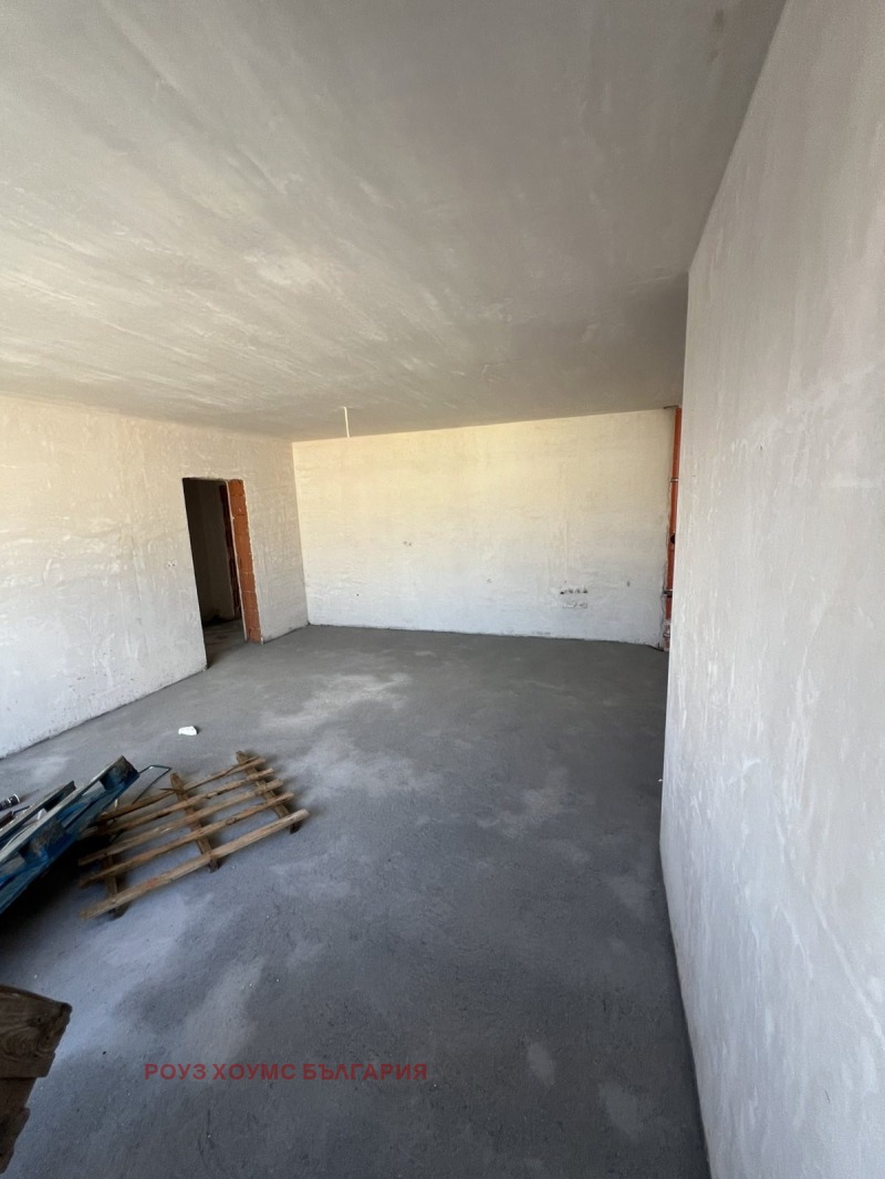 Продава 3-СТАЕН, гр. Пловдив, Южен, снимка 2 - Апартаменти - 52651019