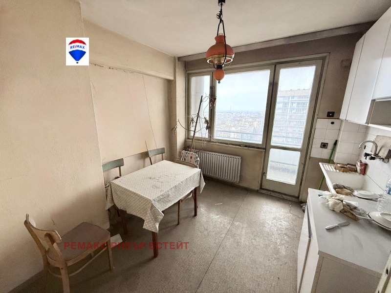 Продава 3-СТАЕН, гр. Русе, Широк център, снимка 9 - Апартаменти - 52693309